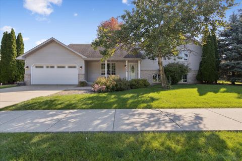 Photo of 4408 W Rotamer Road, Janesville, WI 53546 (MLS # 2009062)