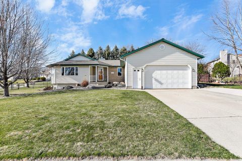465 Landover Drive, Oregon, WI 53575 - #: 1996308