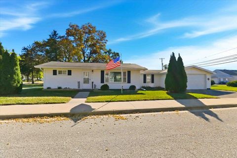 Photo of 151 S June Street, Adams, WI 53910 (MLS # 2011464) Photo of 151 S June Street, Adams, WI 53910 (MLS # 2011464)