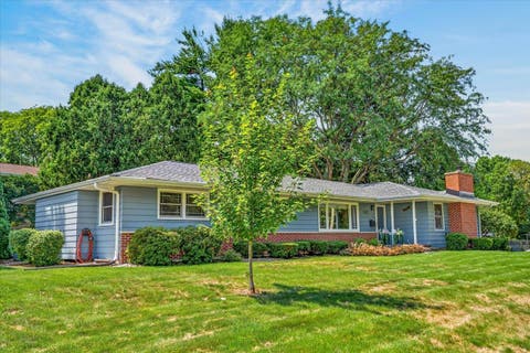 Photo of 6201 Piping Rock Road, Madison, WI 53711 (MLS # 2030939)