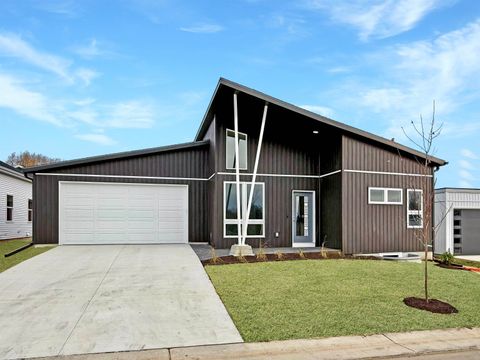 Photo of 104 Boneset Avenue, Poynette, WI 53955 (MLS # 2014228)