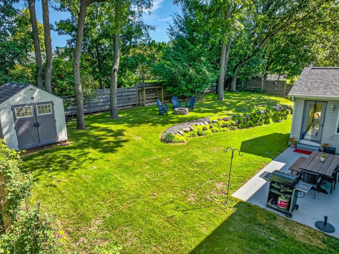 827 Ridge View Lane