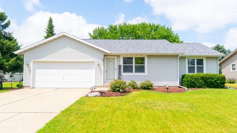 Photo of 1511 Meadowlark Drive, Janesville, WI 53545 (MLS # 2025306)