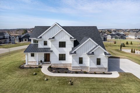 Photo of 6629 Morning Dew Lane, Sun Prairie, WI 53590 (MLS # 2019228)
