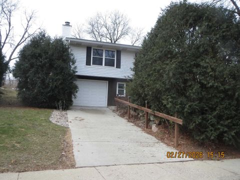 Photo of 4418 White Aspen Road, Madison, WI 53704 (MLS # 2018350)