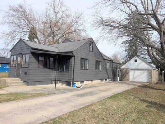 408 MILL ST, FOX LAKE, WI 53933 - Image 7f2f37fb5d719d80e849b5033ca595bc/1570203094