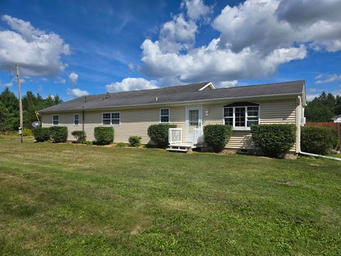 Photo of 942 13th Avenue, Arkdale, WI 54613 (MLS # 2007496) Photo of 942 13th Avenue, Arkdale, WI 54613 (MLS # 2007496)