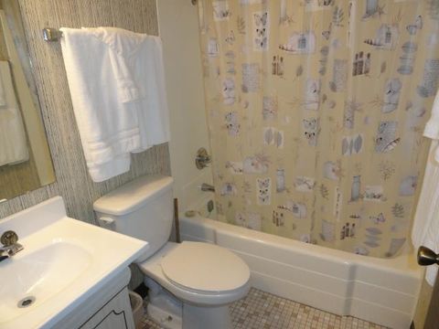 Tiny photo for 10555 Freedom Rd, Tomah, WI 54660 (MLS # 2016136)