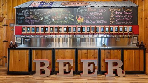 Tiny photo for 10555 Freedom Rd, Tomah, WI 54660 (MLS # 2016136)