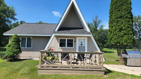 Tiny photo for 10555 Freedom Rd, Tomah, WI 54660 (MLS # 2016136)