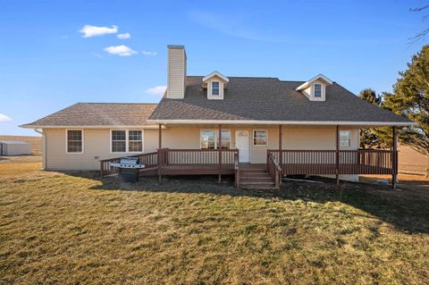 Photo of 3625 Pine Road, Shullsburg, WI 53586 (MLS # 2014725)