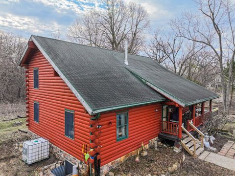 Photo of N1892 Highway 14, Walworth, WI 53184 (MLS # 2019506)