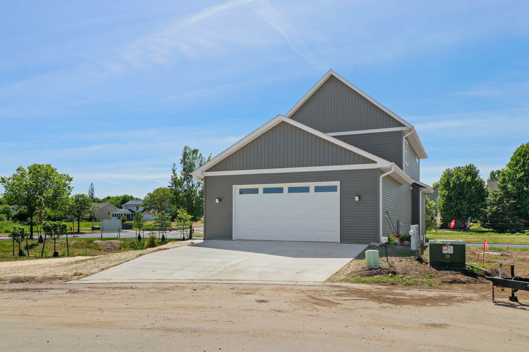 2810 Big Bluestem Parkway