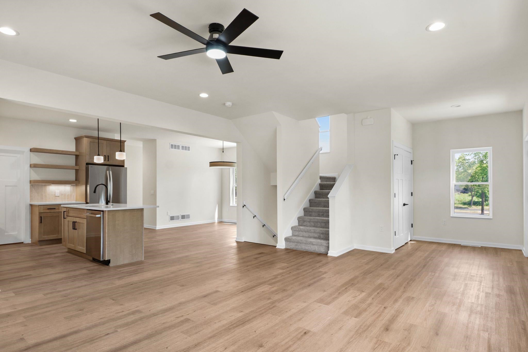 2810 Big Bluestem Parkway