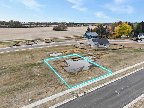 Photo of 335 Wild Rose Way, Stoughton, WI 53589 (MLS # 2020982)