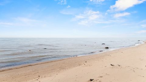 Photo of 3607 S 10th Street, Manitowoc, WI 54220 (MLS # 2022880)