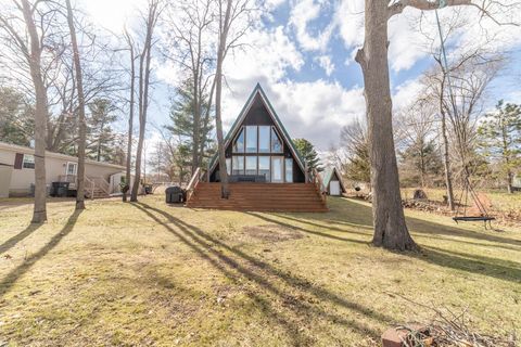 Photo of 47 Lakeshore Drive, Montello, WI 53949 (MLS # 2020505)