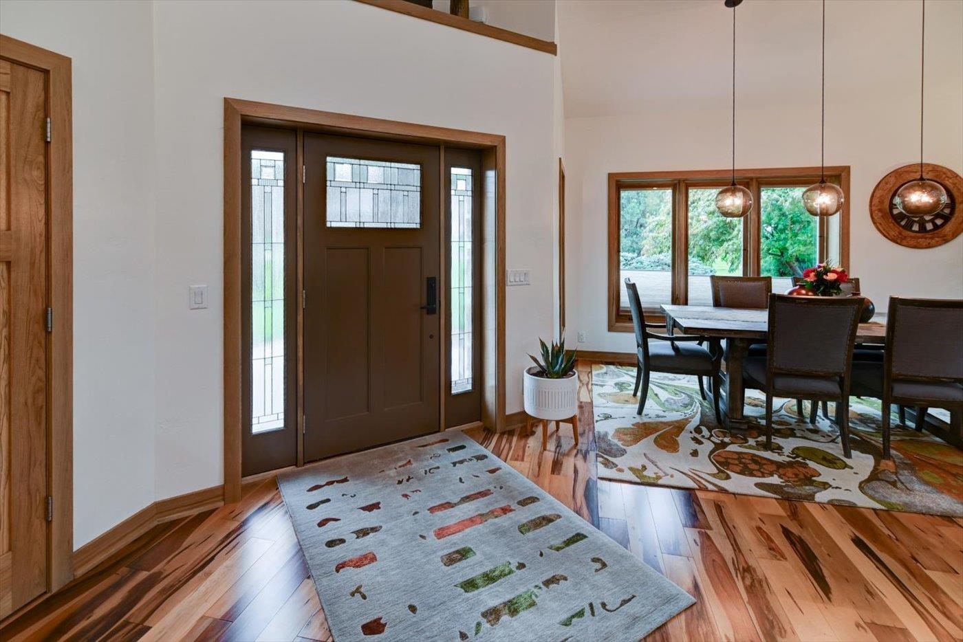 Edgerton, Wisconsin 53534, United States, 3 Bedrooms Bedrooms, ,3 BathroomsBathrooms,Residential,Active,189515