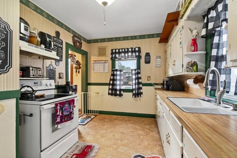 Tiny photo for 372 Amory Street, Fond Du Lac, WI 54936 (MLS # 2011443)