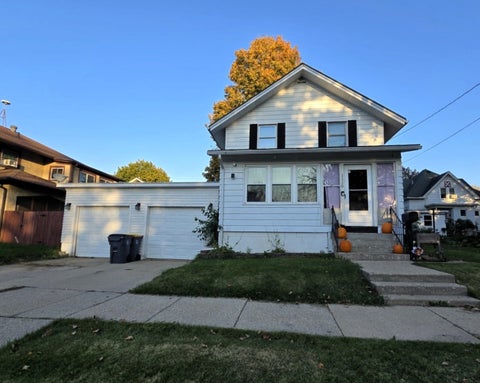 Photo of 1110 22nd Avenue, Monroe, WI 53566 (MLS # 2035181)