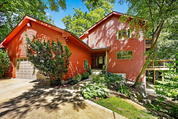 1 WHITE OAKS LN, MADISON, WI 53711 - Image 813896fbdf9c695f44bafe9ef36636cd/3459040328