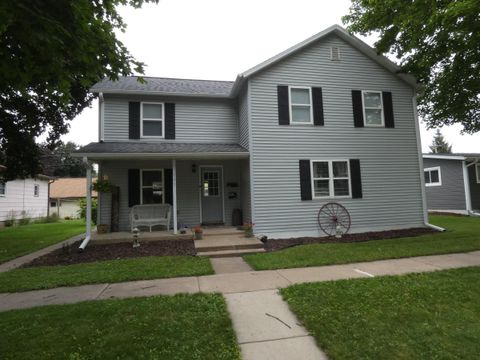 Photo of 107 Pearl Street, Boscobel, WI 53805 (MLS # 1985087)