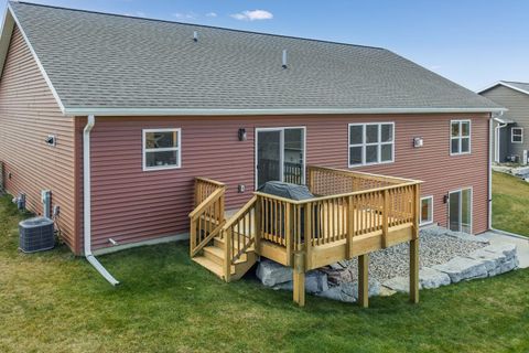 Tiny photo for 2131 Woodland Trail, Reedsburg, WI 53959 (MLS # 2012690)