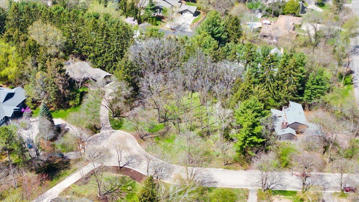 10 Larch Circle