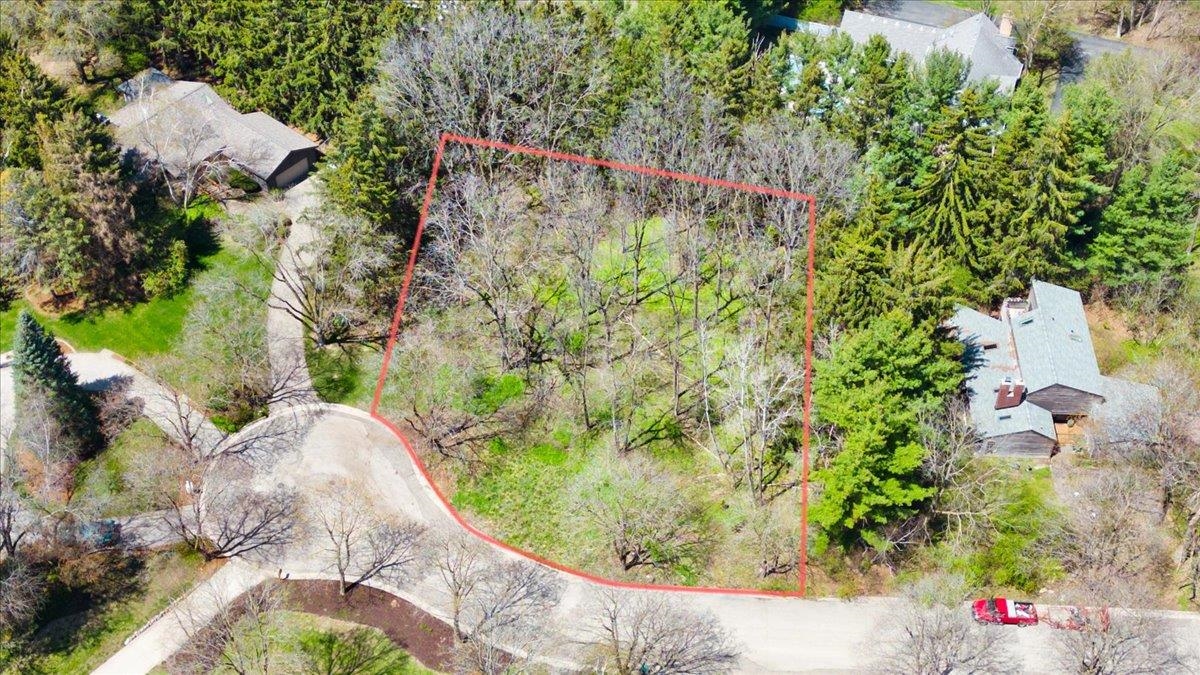 10 Larch Circle