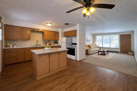 Photo of 2414 Fremont Avenue, Madison, WI 53704 (MLS # 2023310)