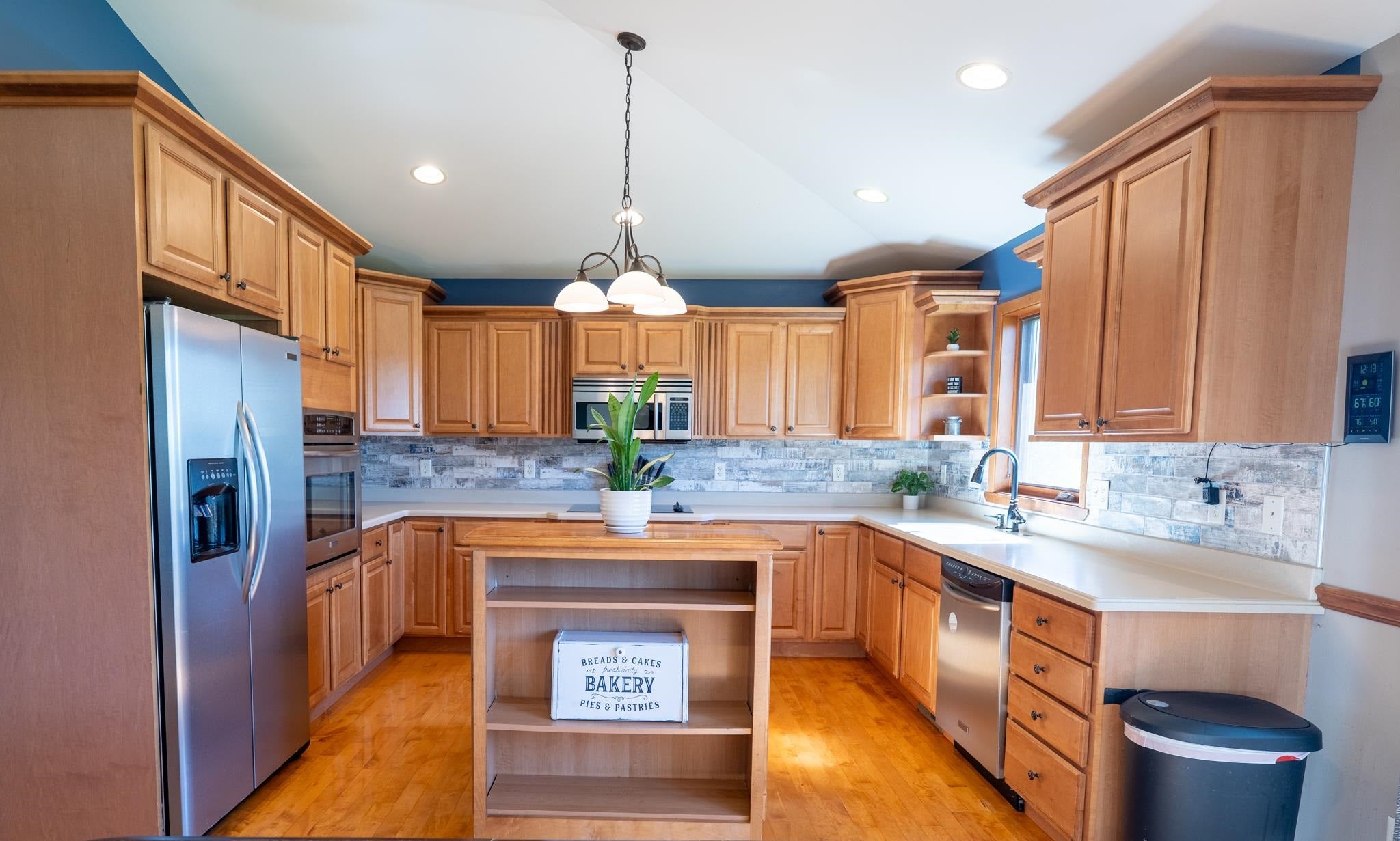 10859 Diamond Circle