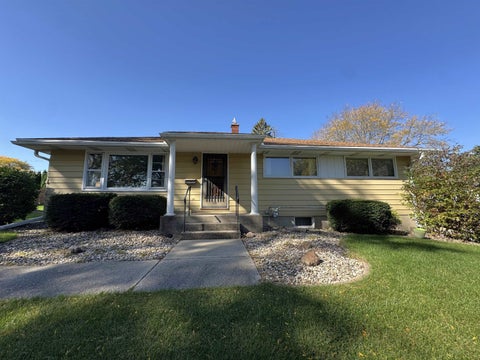 Photo of 2105 19th Avenue, Monroe, WI 53566 (MLS # 2034632)