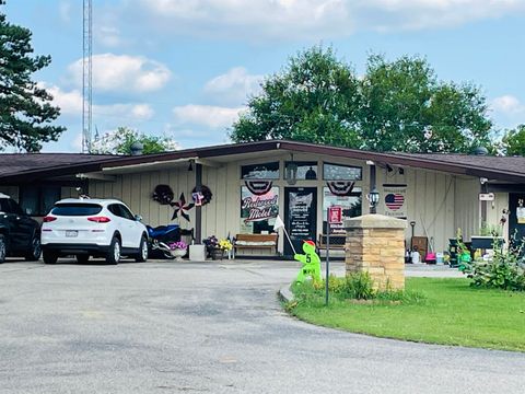 Photo of 3912 N Hackbarth Road, Janesville, WI 53548 (MLS # 1982383)