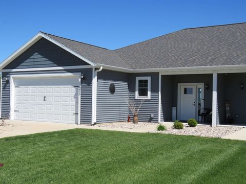 Photo of 211 Linden Lane, Fox Lake, WI 53933 (MLS # 2023169)