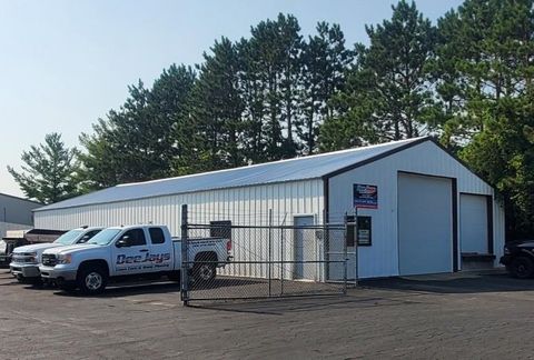 Tiny photo for 918+922+5901 S Bird Street, Sun Prairie, WI 53590 (MLS # 2012615)