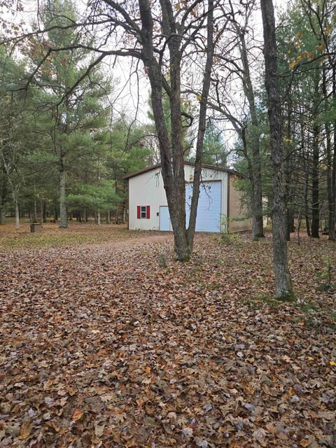 Tiny photo for 1129 Gale Avenue, Wisconsin Dells, WI 53965 (MLS # 2011302)