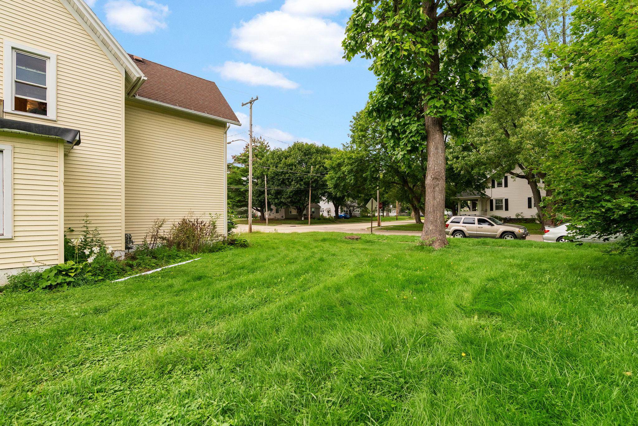 1433 Gartland Avenue - Photo 4