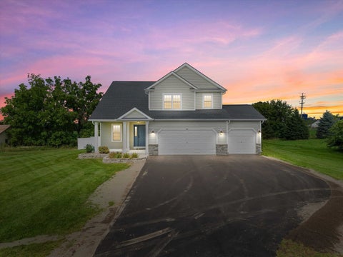 Photo of 131 W Blackhawk Drive, Fort Atkinson, WI 53538 (MLS # 2033450)
