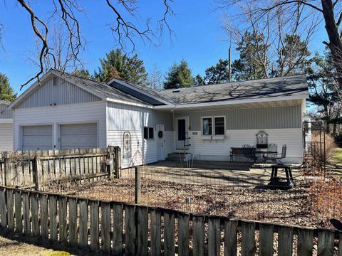998 Czech Avenue Friendship WI 53934