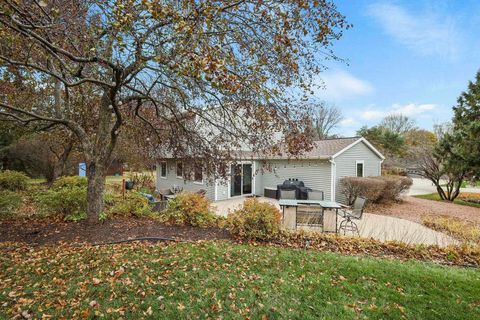 Tiny photo for 938 Johnson Avenue, Oregon, WI 53575 (MLS # 2012493)
