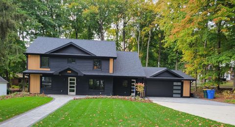 Photo of 623 Summit Road, Madison, WI 53704 (MLS # 2011405) Photo of 623 Summit Road, Madison, WI 53704 (MLS # 2011405)