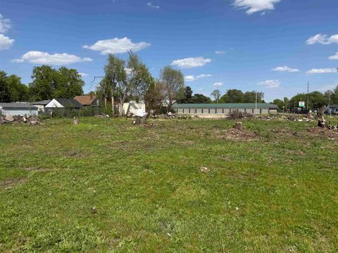 Photo of 1465 Bayliss Avenue, Beloit, WI 53511 (MLS # 2022862)