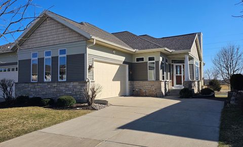 Photo of 440 Grandview Drive, Waunakee, WI 53597 (MLS # 2020618)