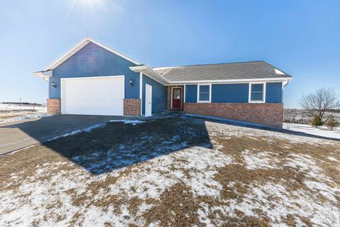 Photo of 1595 Cornerstone Circle, Platteville, WI 53818 (MLS # 2017005)