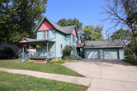 Tiny photo for 542 HILL Street, Green Lake, WI 54941 (MLS # NE50312419)