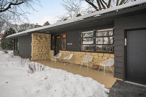 Tiny photo for 5010 Tomahawk Trail, Madison, WI 53705 (MLS # 2013434)