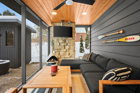 Tiny photo for 5010 Tomahawk Trail, Madison, WI 53705 (MLS # 2013434)