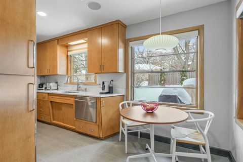 Tiny photo for 5010 Tomahawk Trail, Madison, WI 53705 (MLS # 2013434)