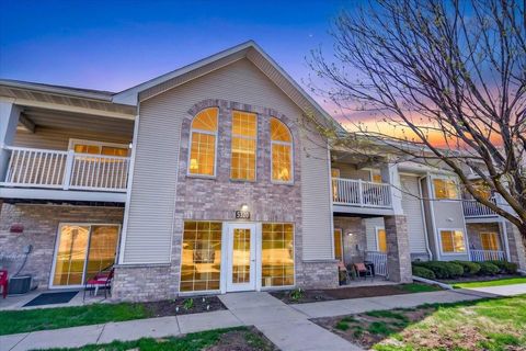 Photo of 5320 Congress Avenue 4 #4, Madison, WI 53718 (MLS # 2021968)