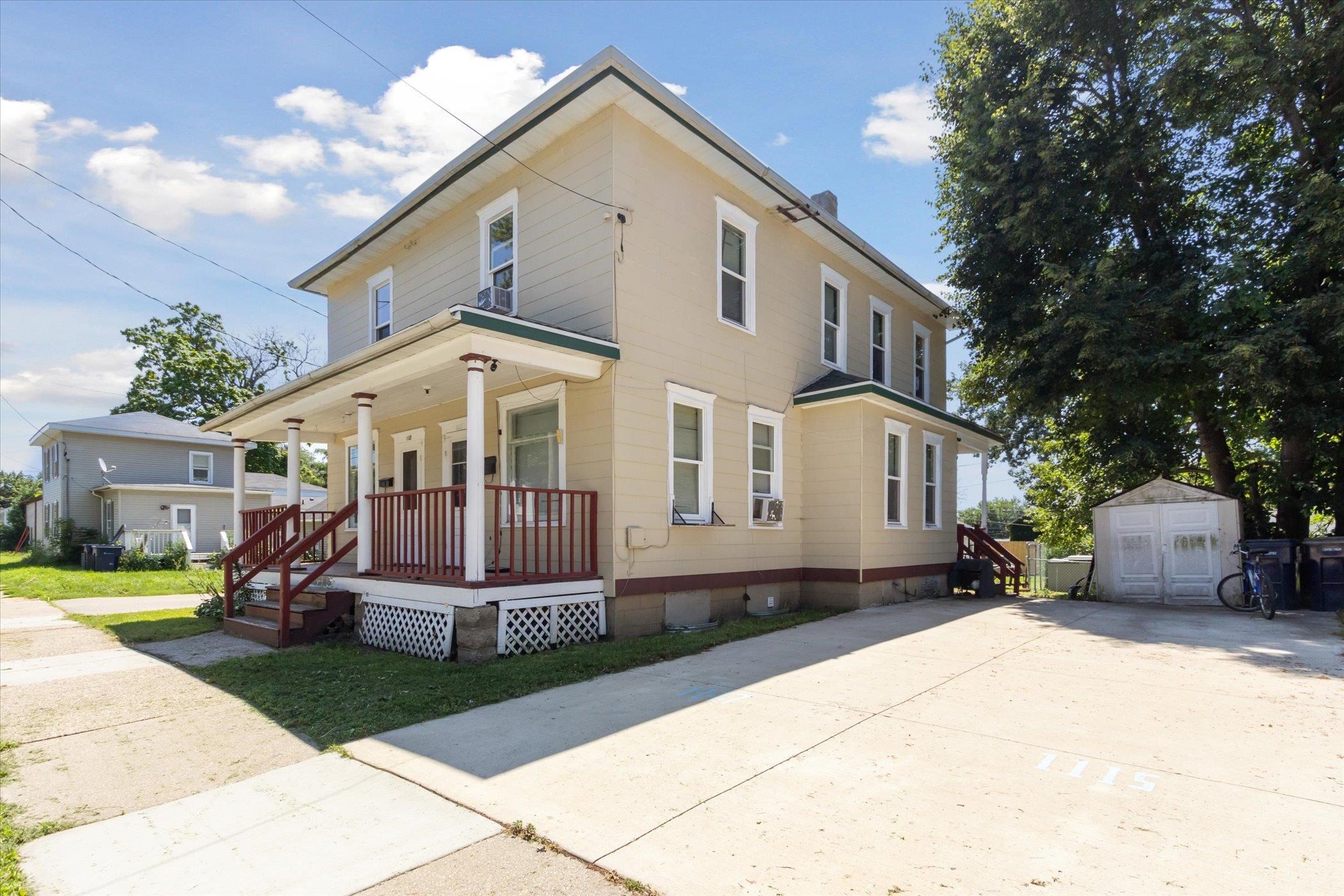 1115 Laurel Avenue